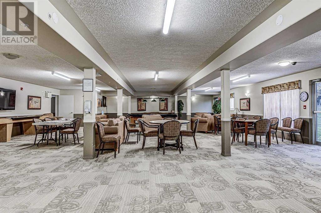 Single Family House Low rise for Sale in   Somervale Court SW Somerset Calgary 