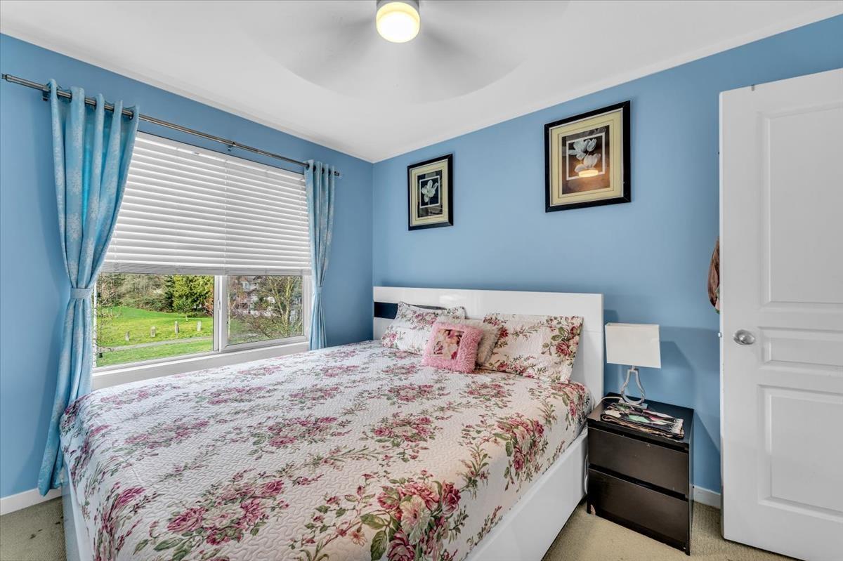 Photo 12 of 68 12677 63 Avenue, Surrey BC