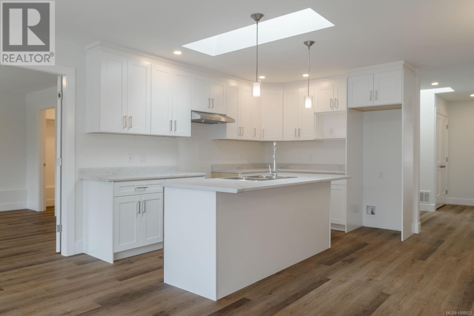 8 3774 12th Ave, Port Alberni