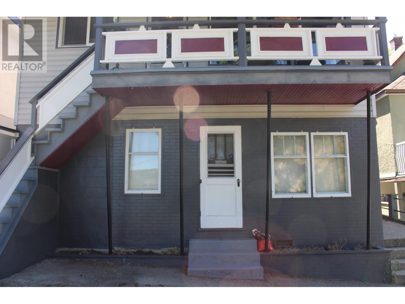 154 Kitchener Street, Trail