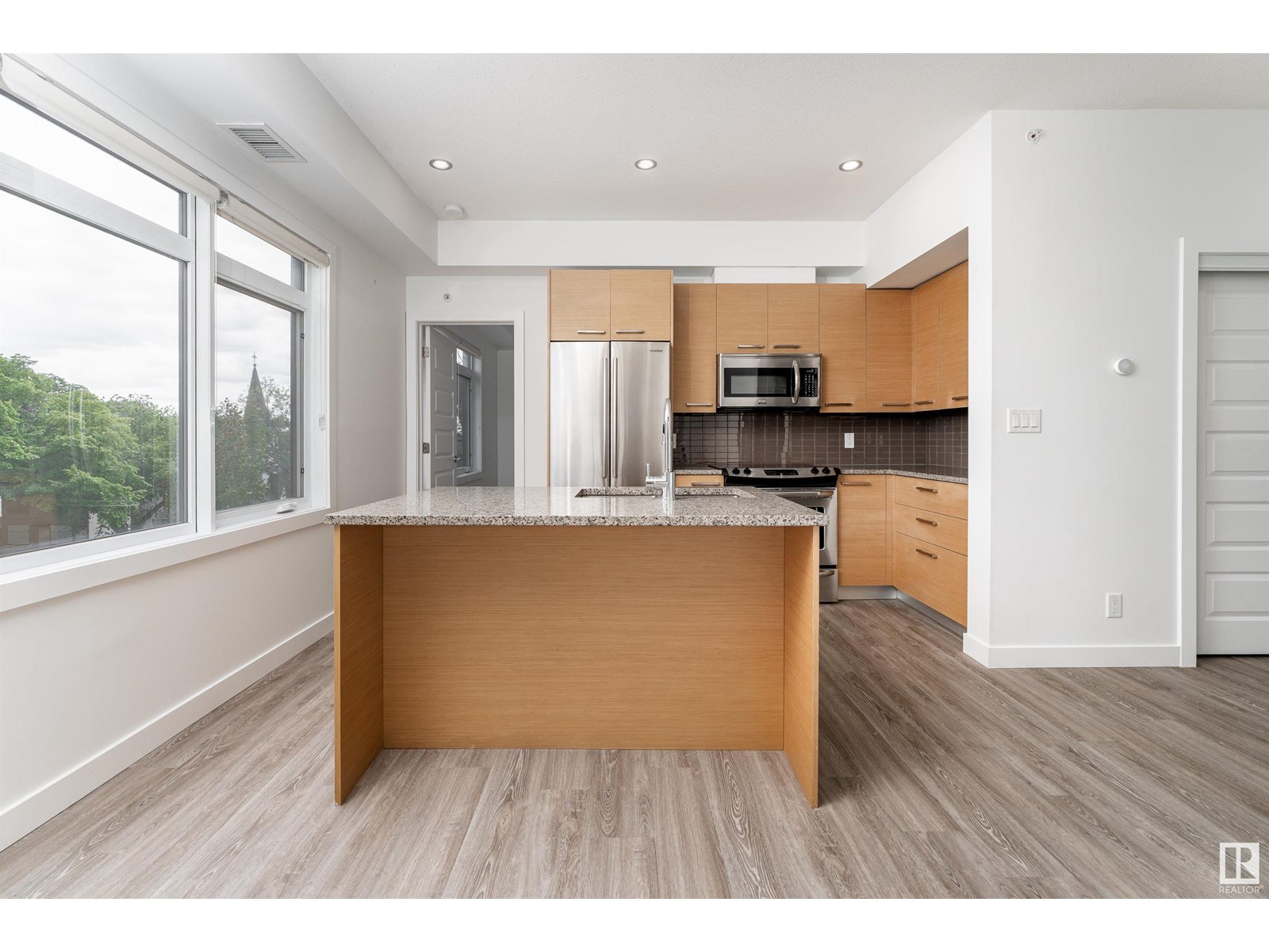 Photo 11 of 403 9908 84 Av Nw, Edmonton AB