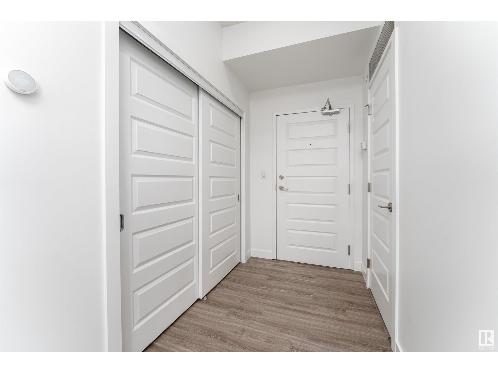 Photo 2 of 403 9908 84 Av Nw, Edmonton AB