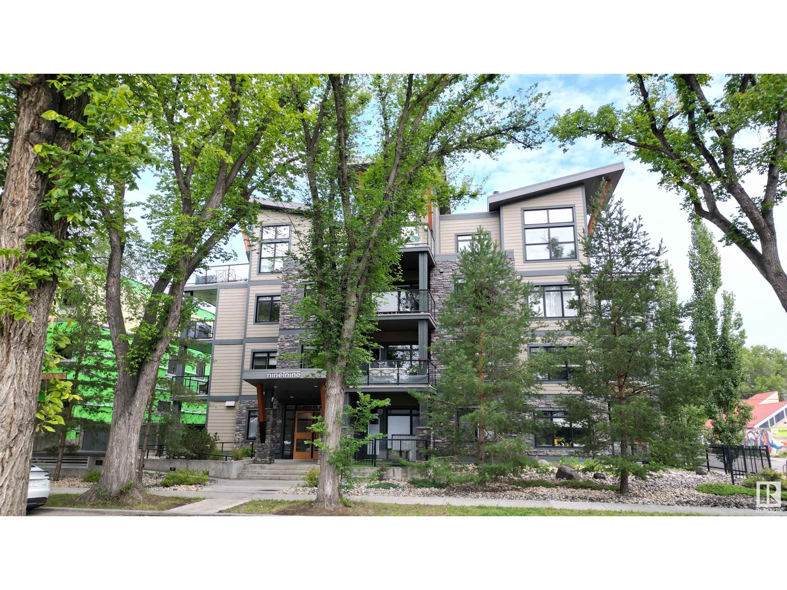 Photo 32 of 403 9908 84 Av Nw, Edmonton AB