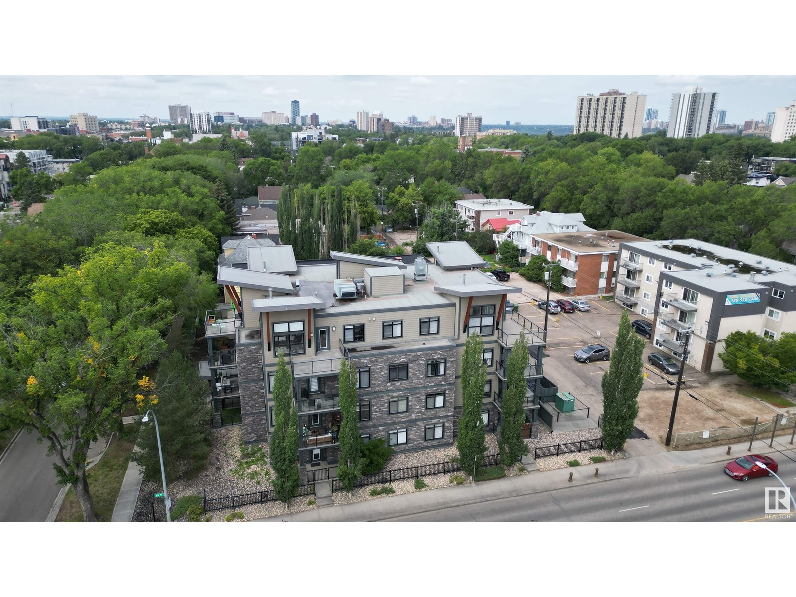 Photo 35 of 403 9908 84 Av Nw, Edmonton AB