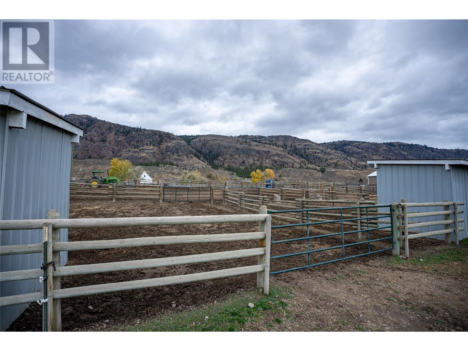Photo 31 of 392 Teal Road, Kamloops BC
