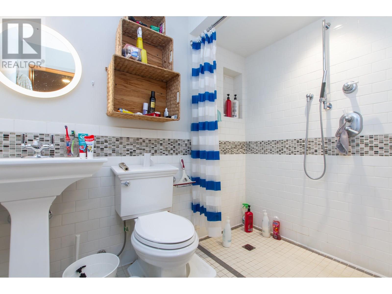 3106 TYROL CRESCENT, Whistler