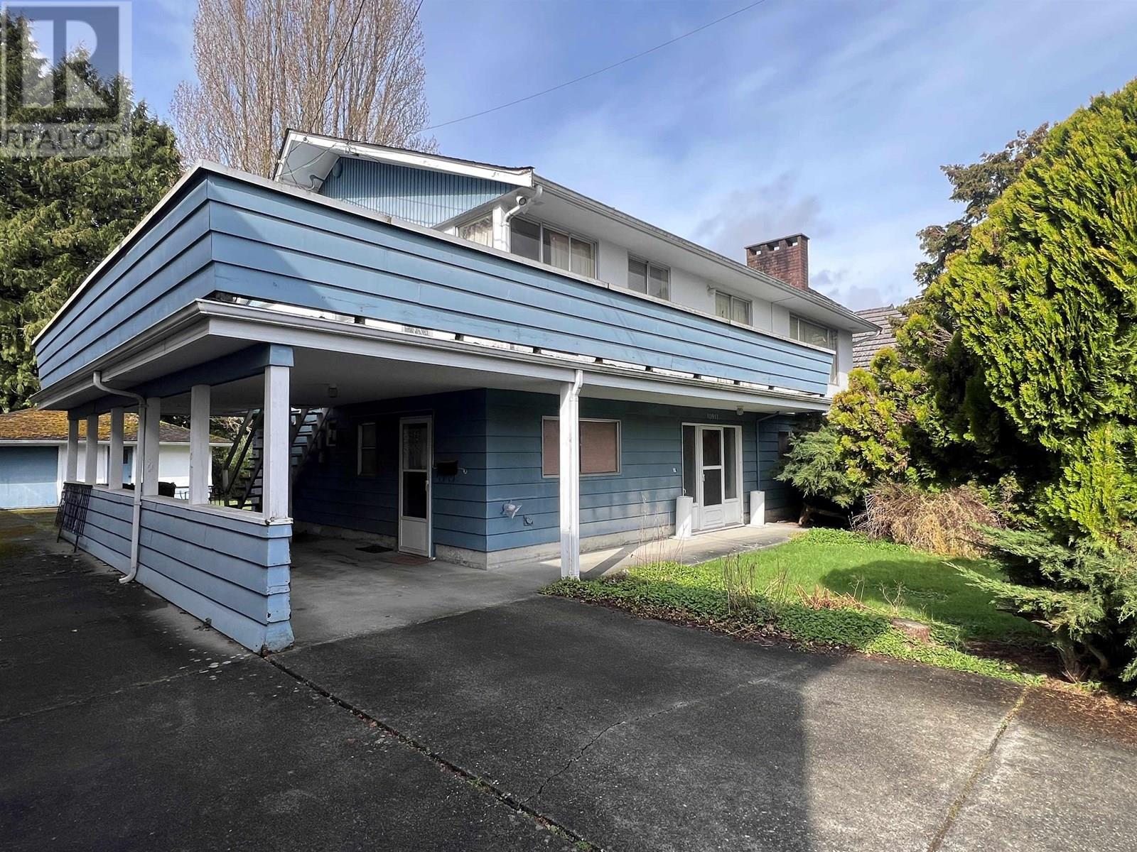 Photo 3 of 10911 Gilbert Road, Richmond BC