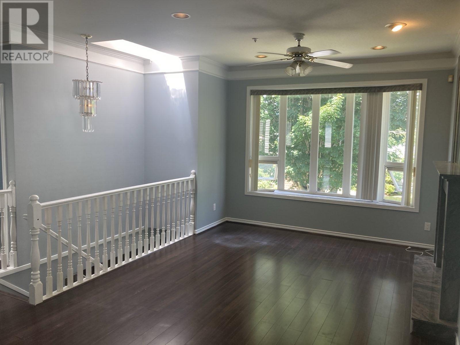 Photo 6 of Upper 2956 E 16th, Vancouver BC