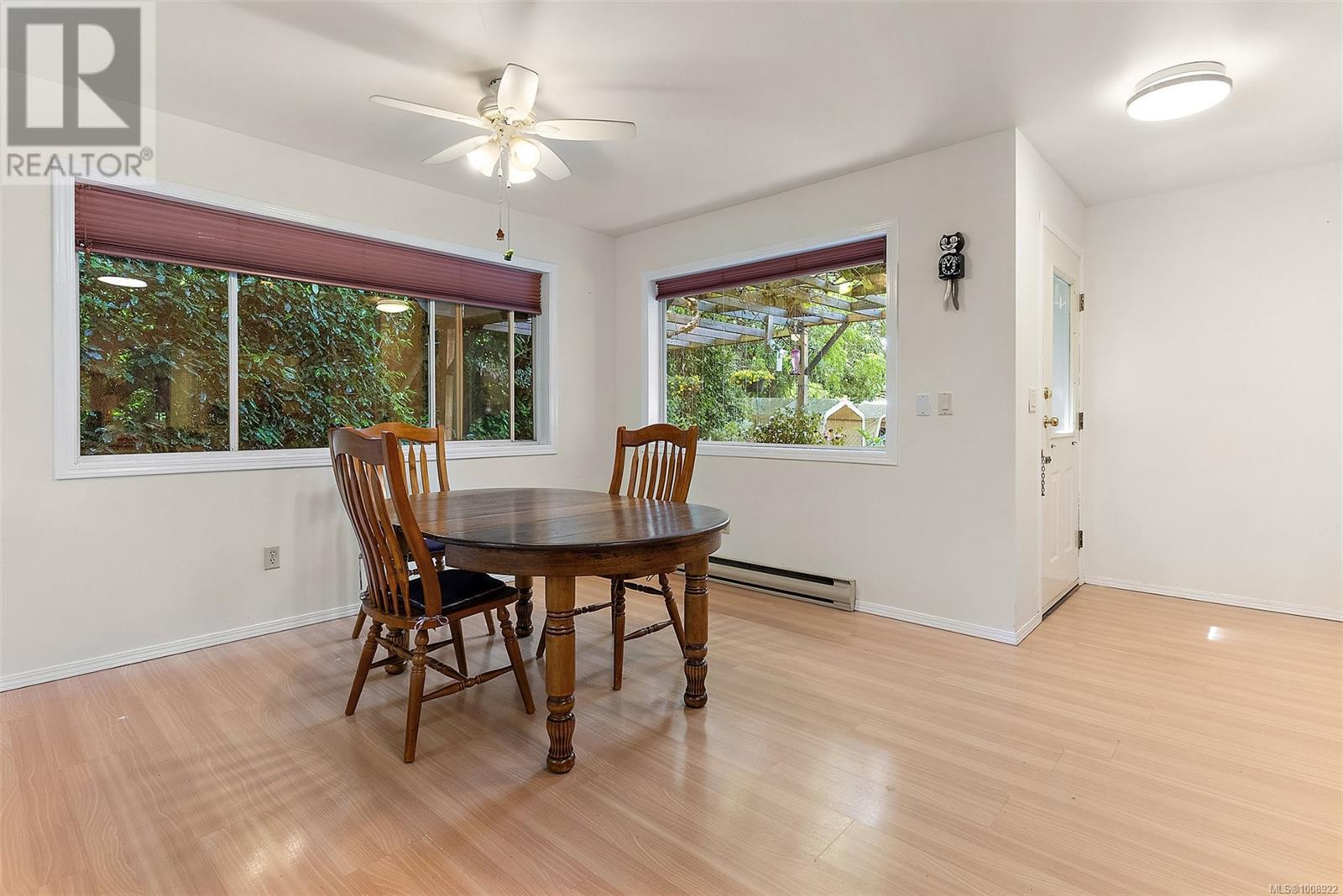 Single Family House for Sale in  West Saanich Rd Saanich 