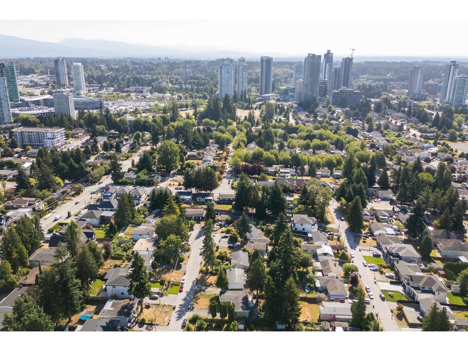 Photo 10 of 13134 99 A Avenue, Surrey BC