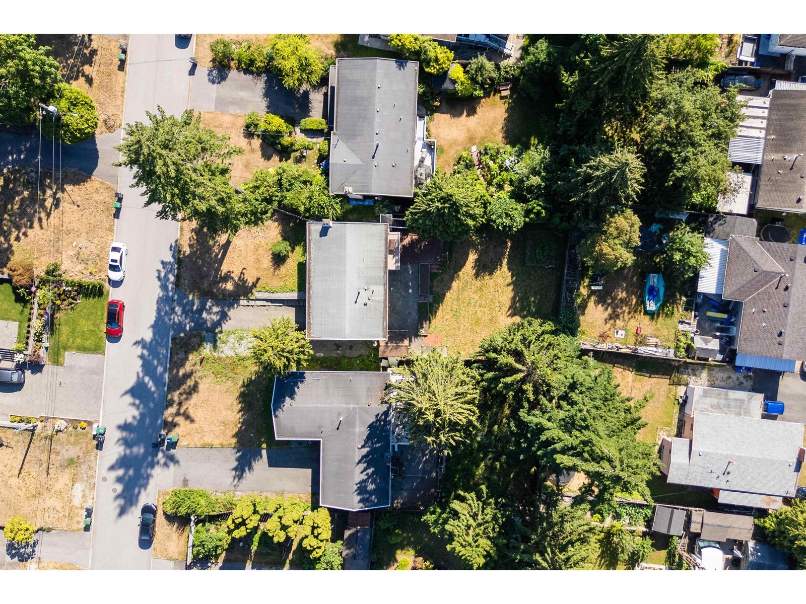 Photo 9 of 13134 99 A Avenue, Surrey BC