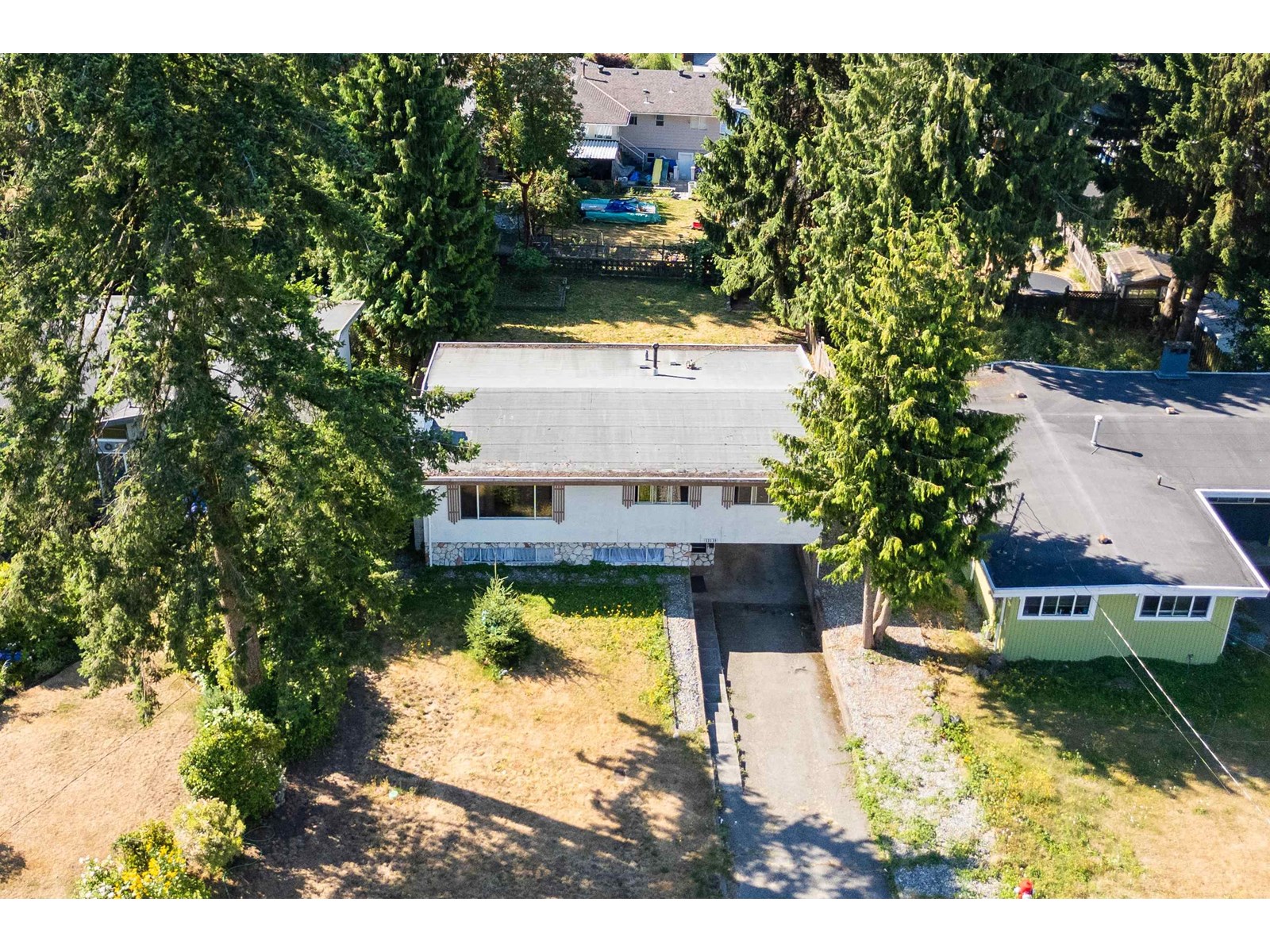 Photo 2 of 13134 99 A Avenue, Surrey BC