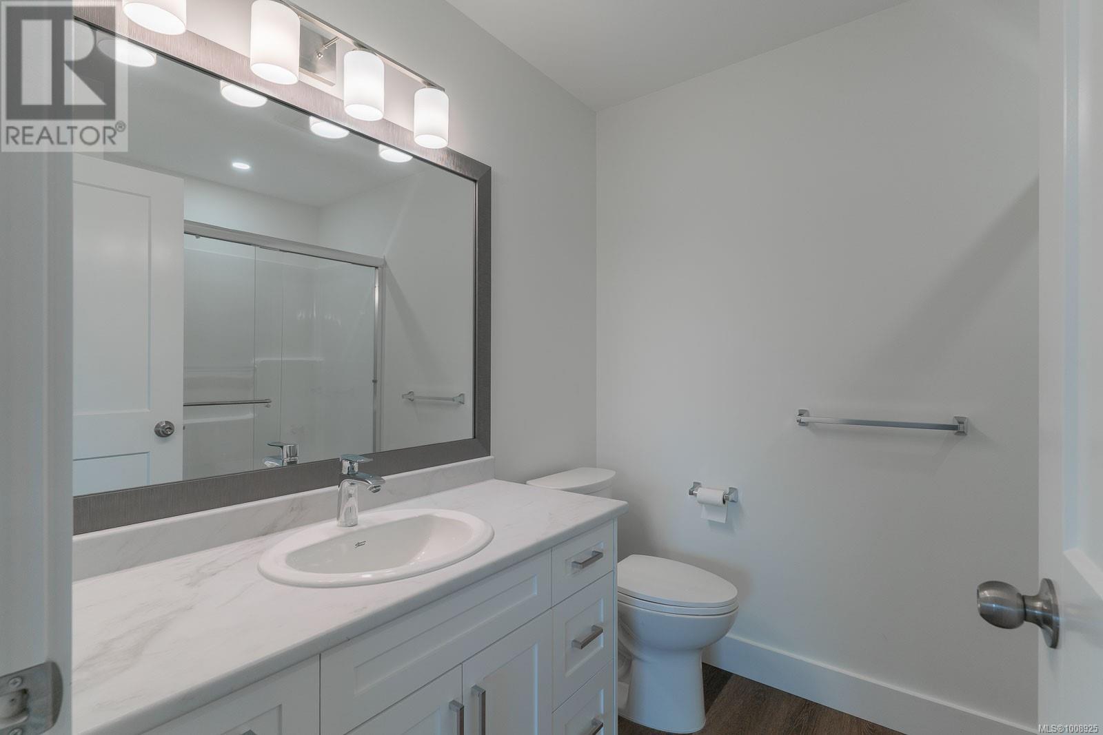10 3774 12th Ave, Port Alberni