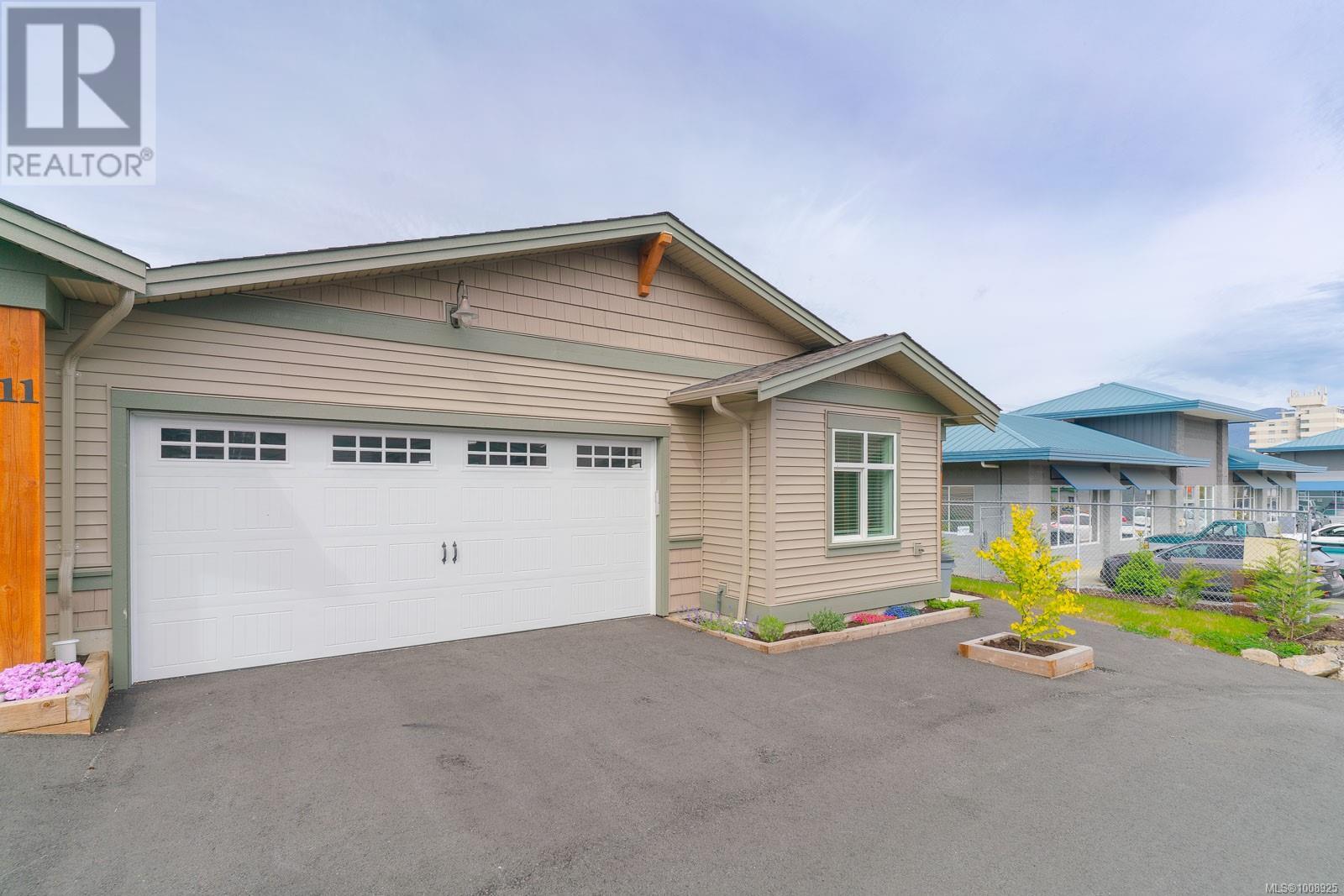 10 3774 12th Ave, Port Alberni