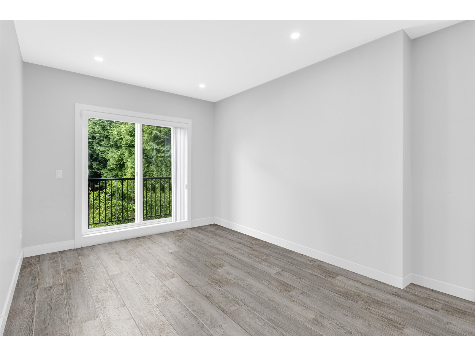 Photo 13 of 19 2530 Janzen Street, Abbotsford BC