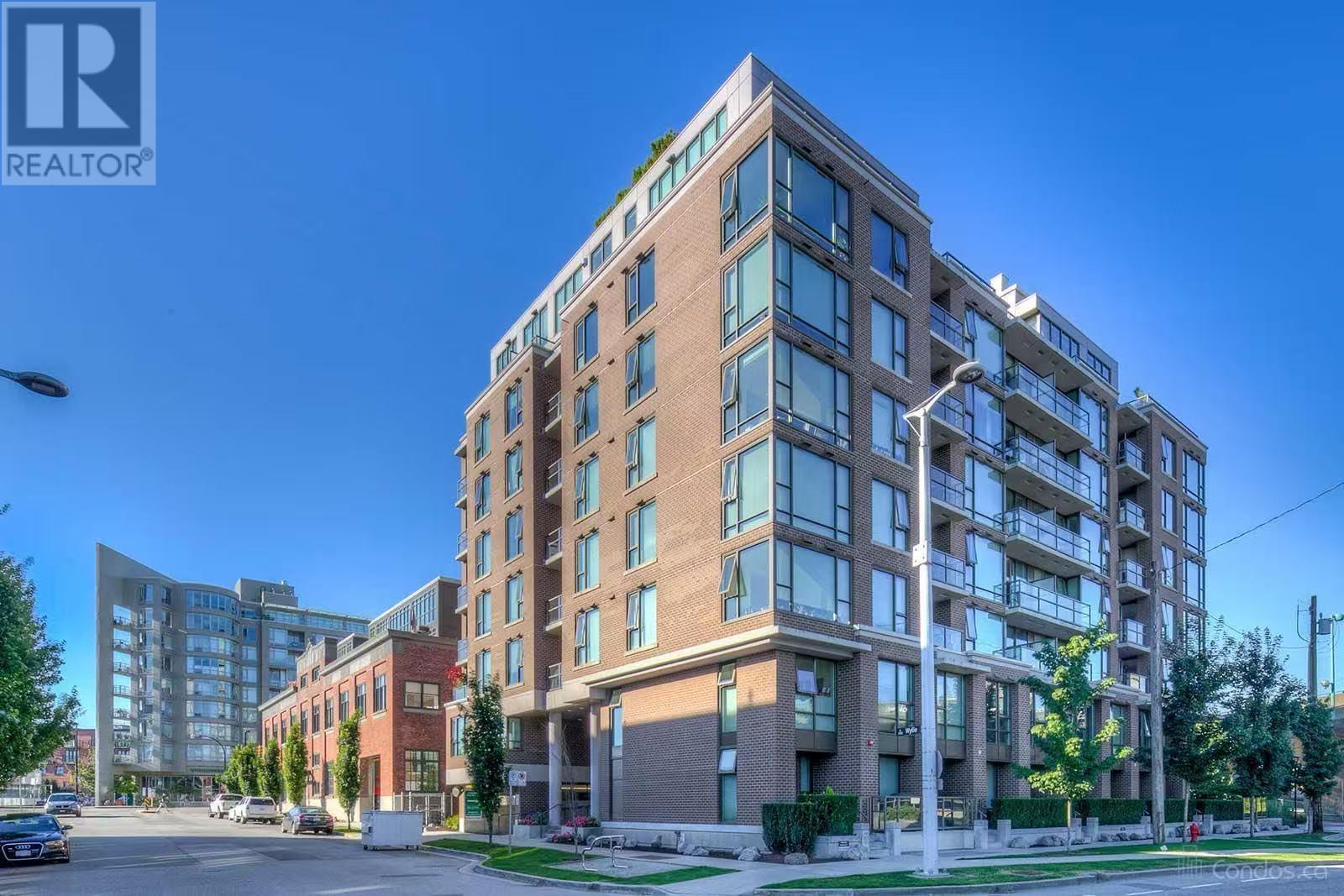 Photo 1 of 501 1919 Wylie Street, Vancouver BC