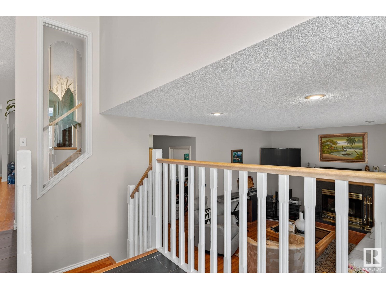 Photo 13 of 47 Huntington Cr, St Albert AB