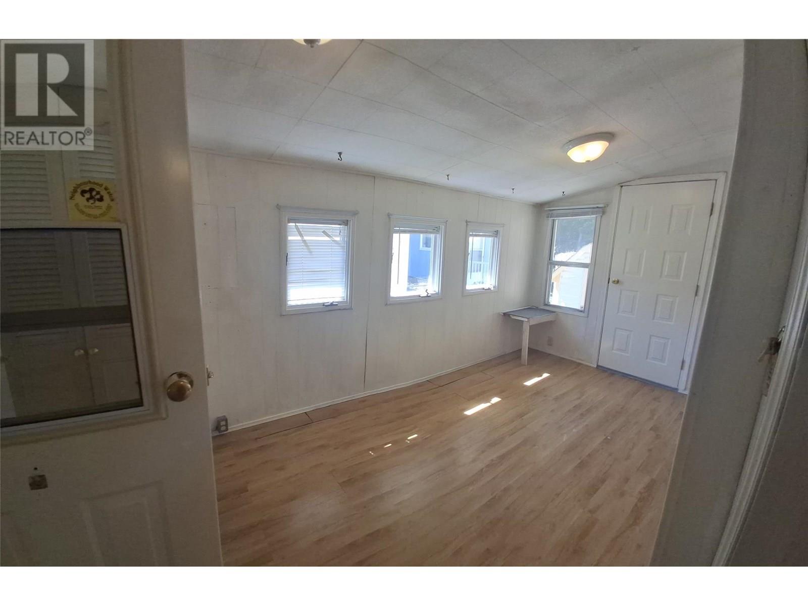 566 Coburn Street Unit# 10, Chase