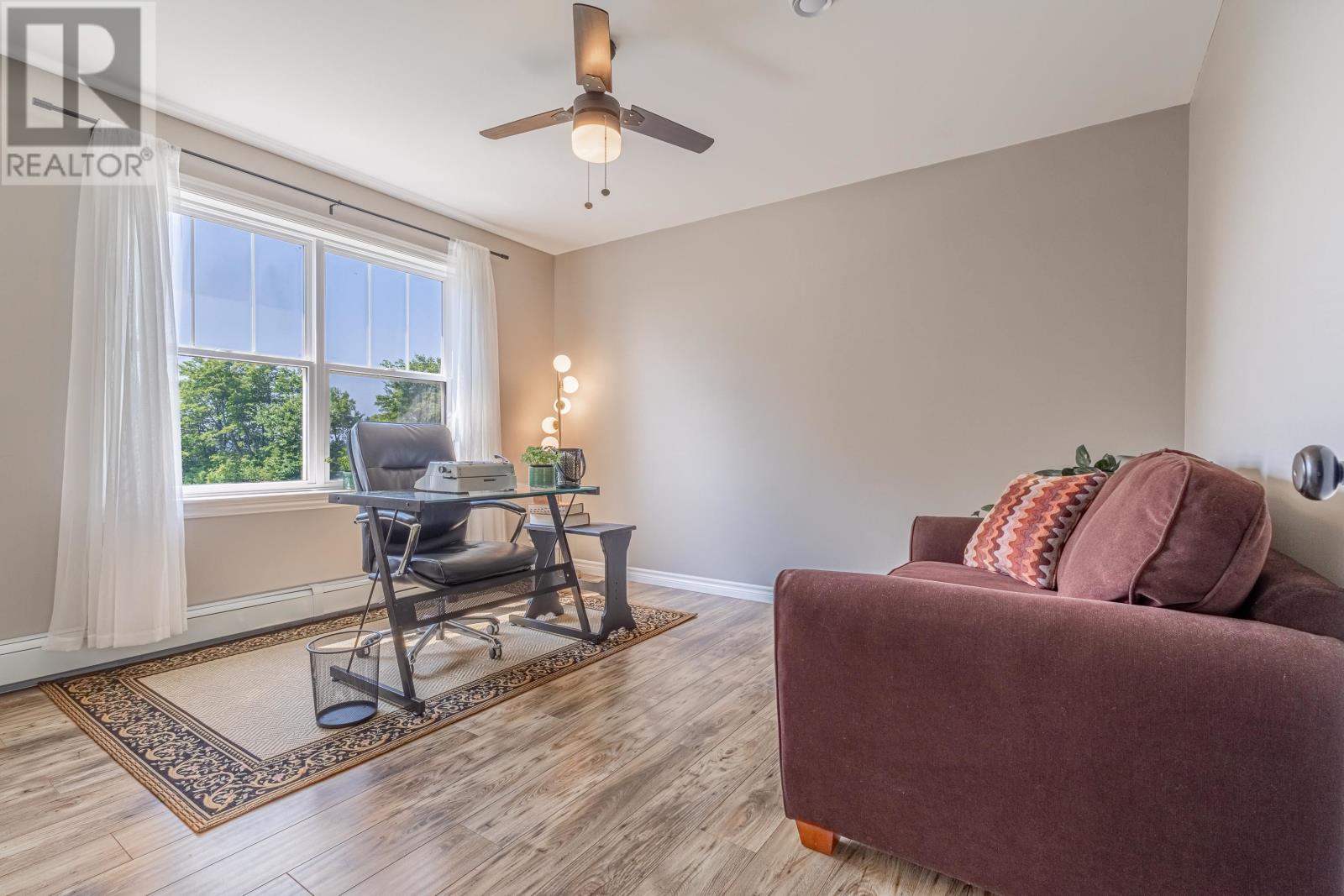 Single Family House for Sale in  BUCHANAN Road Mount Royal 