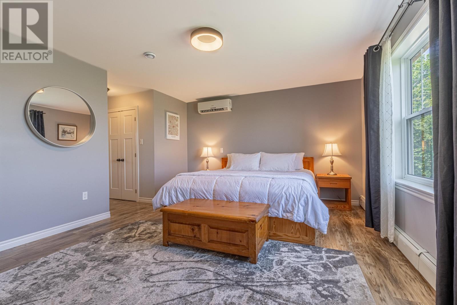 Single Family House for Sale in  BUCHANAN Road Mount Royal 