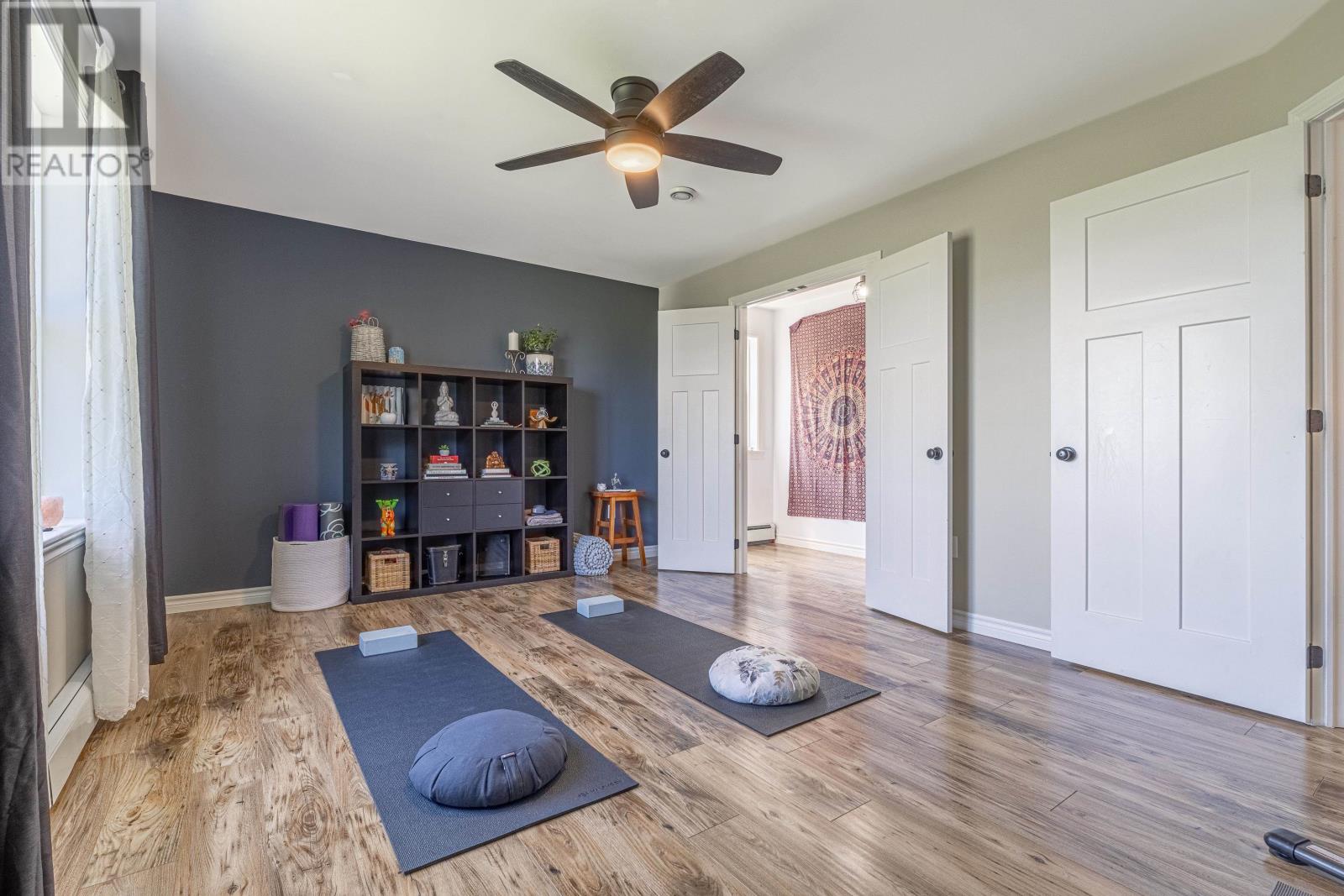Single Family House for Sale in  BUCHANAN Road Mount Royal 
