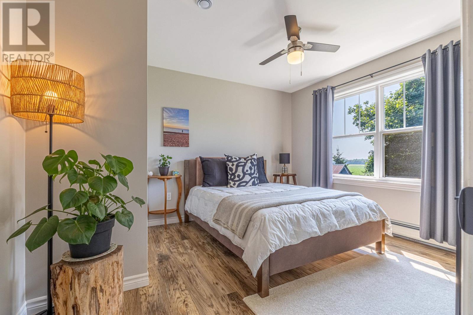 Single Family House for Sale in  BUCHANAN Road Mount Royal 