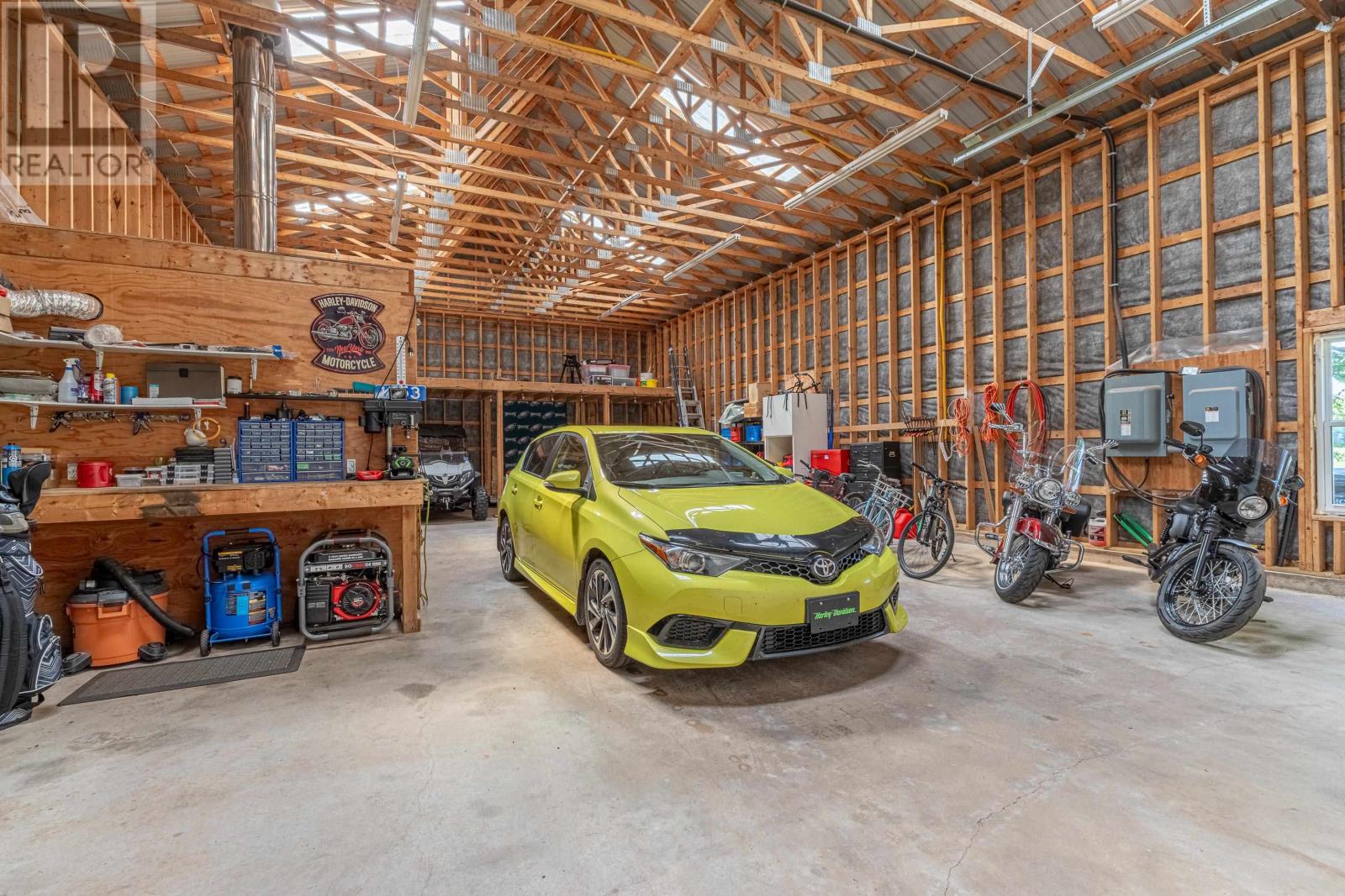 Single Family House for Sale in  BUCHANAN Road Mount Royal 