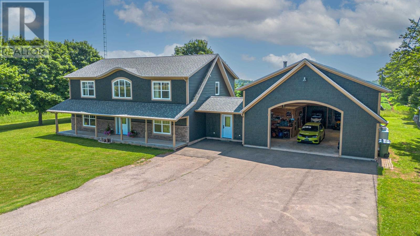 Single Family House for Sale in  BUCHANAN Road Mount Royal 