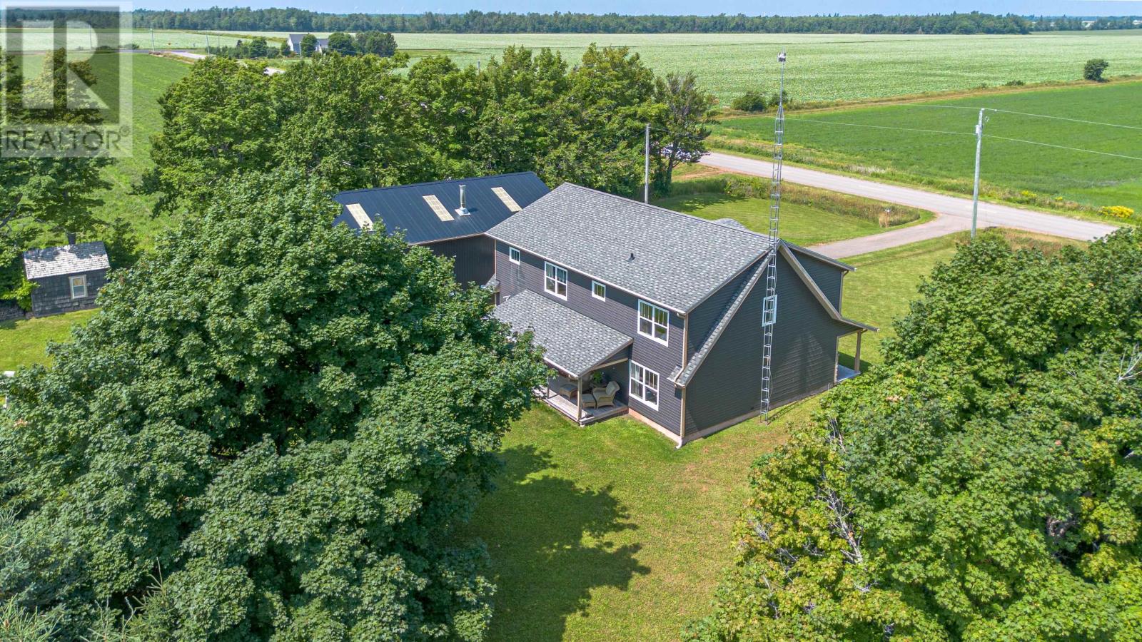Single Family House for Sale in  BUCHANAN Road Mount Royal 