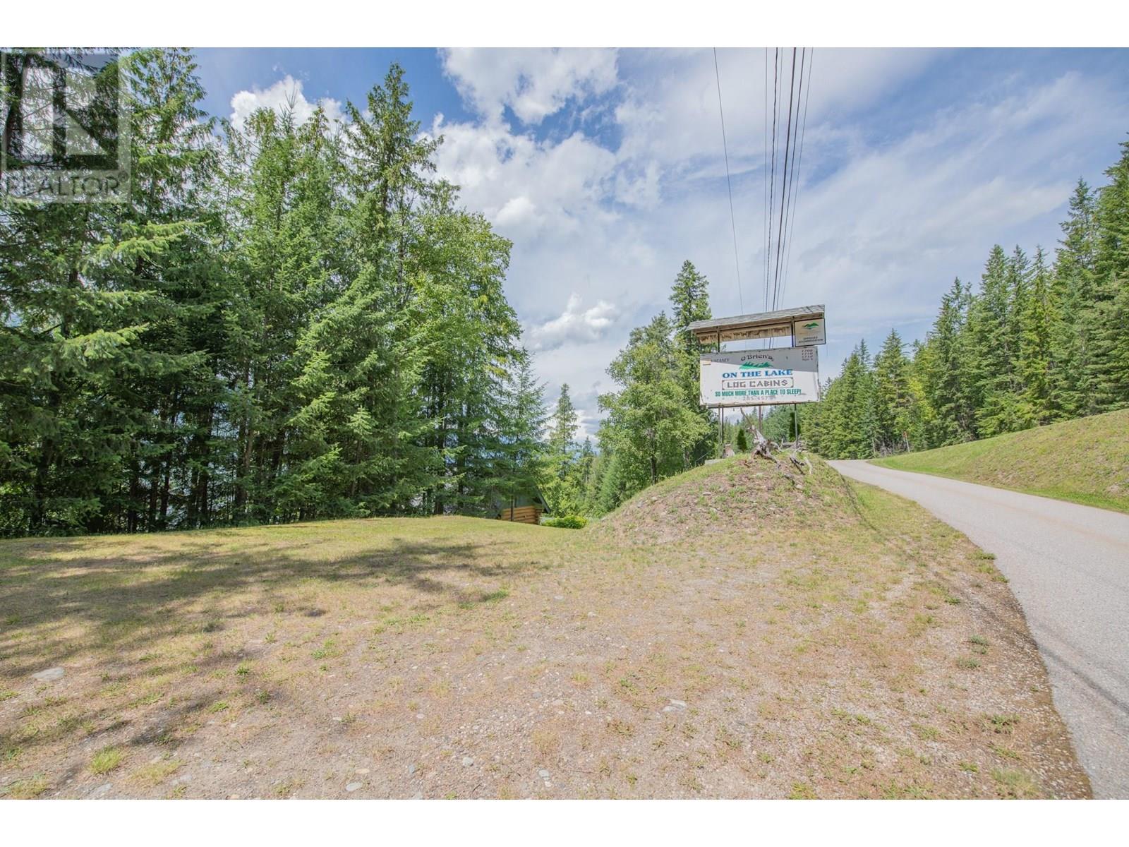 1710 6 Highway, Nakusp