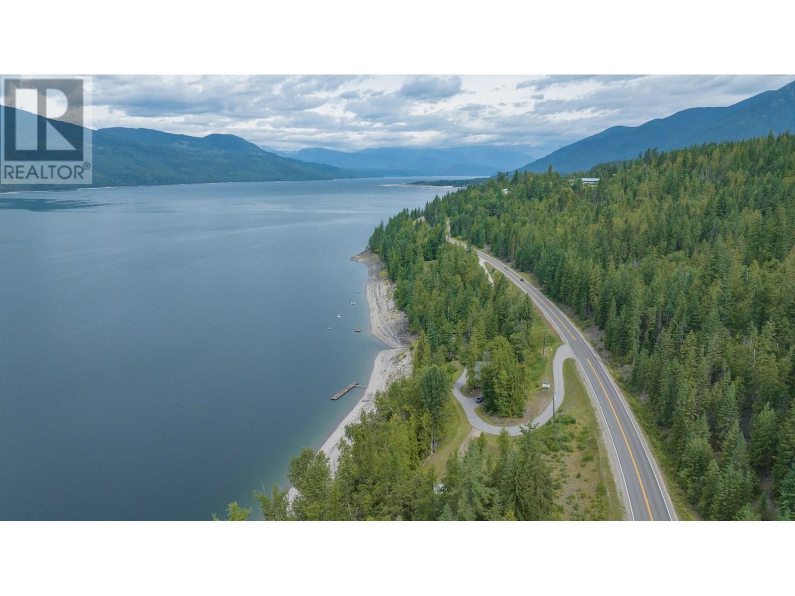 1710 6 Highway, Nakusp
