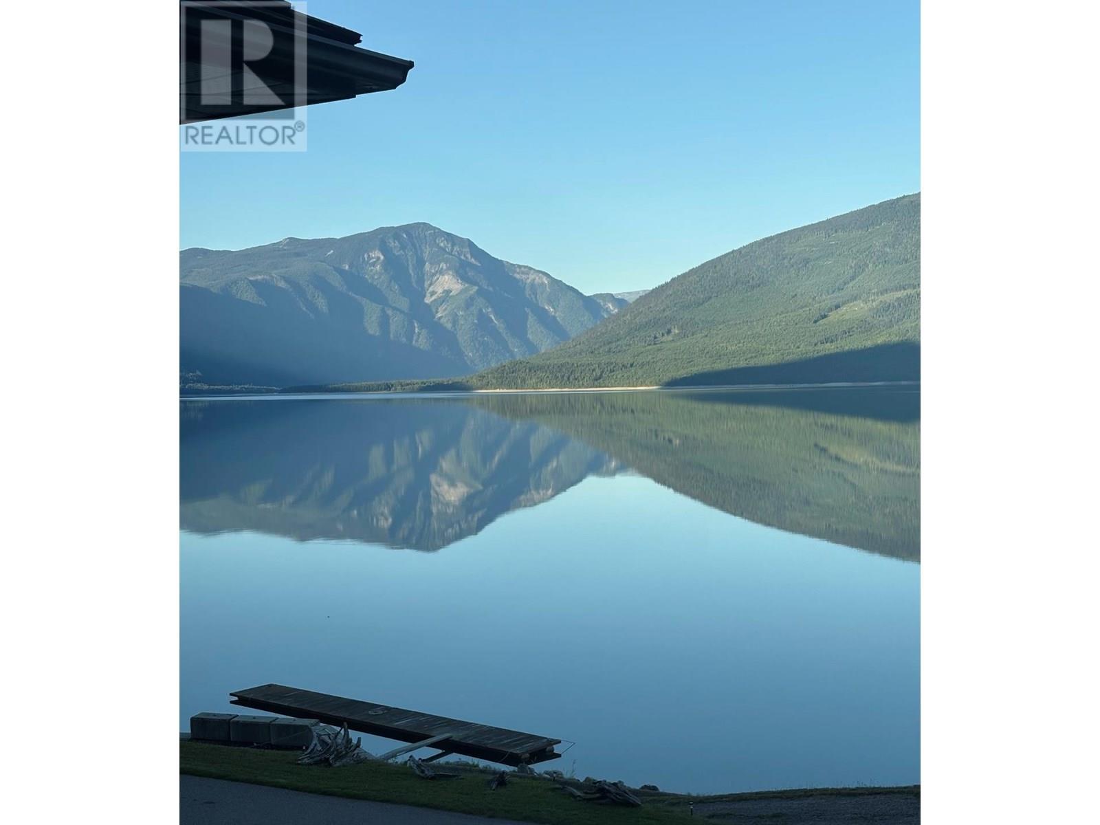 1710 6 Highway, Nakusp