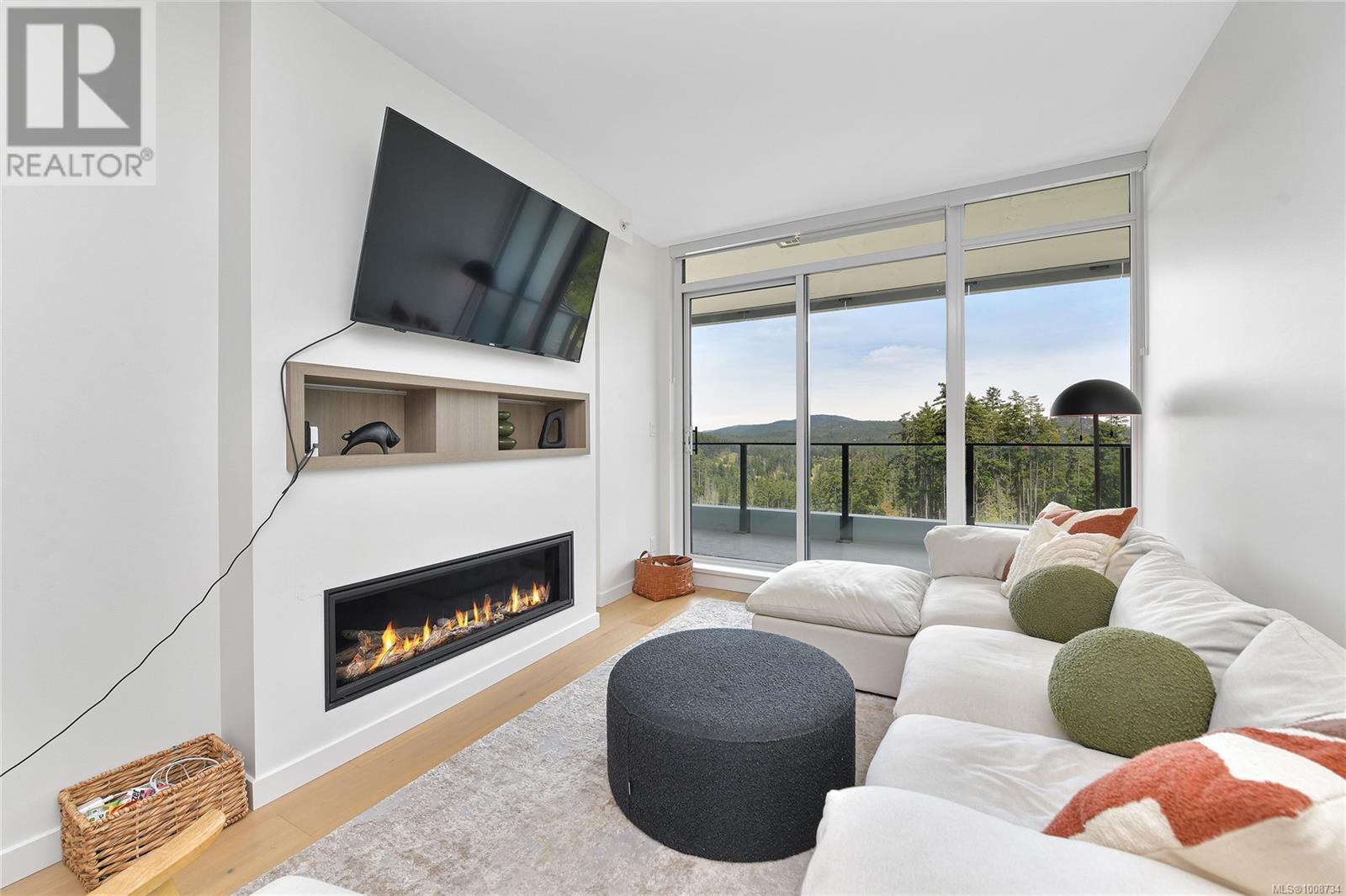 Photo 17 of 808 2000 Hannington Rd, Langford BC