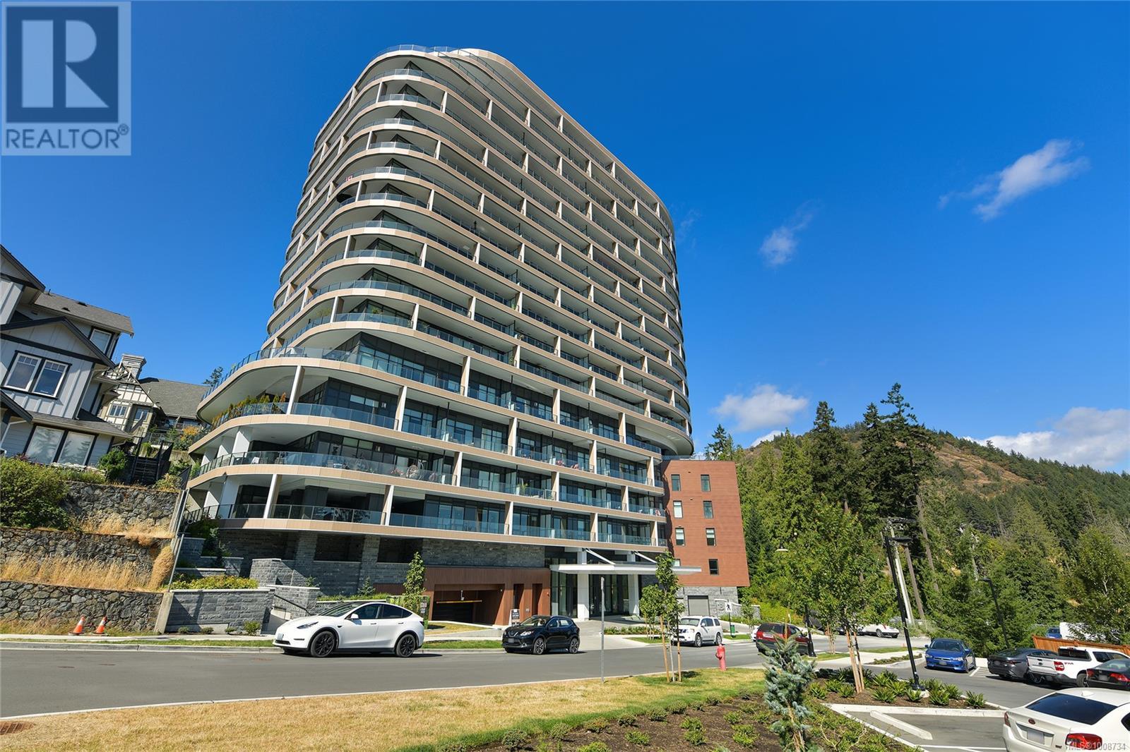 Photo 2 of 808 2000 Hannington Rd, Langford BC