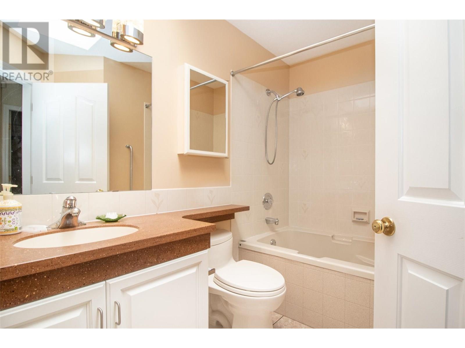  1495 Nelson Place, Kelowna