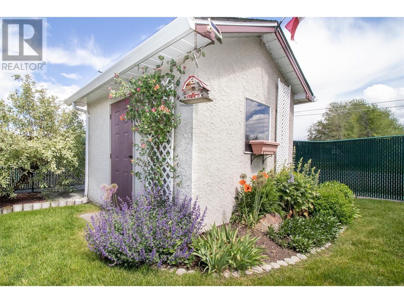  1495 Nelson Place, Kelowna