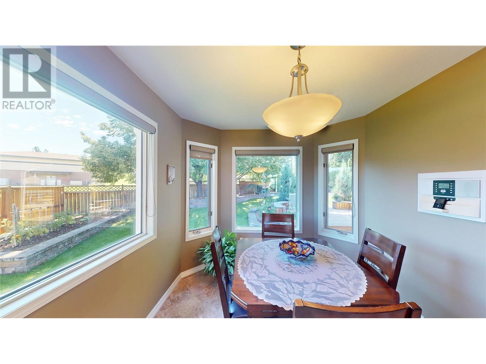 1629 Staple Crescent, Cranbrook