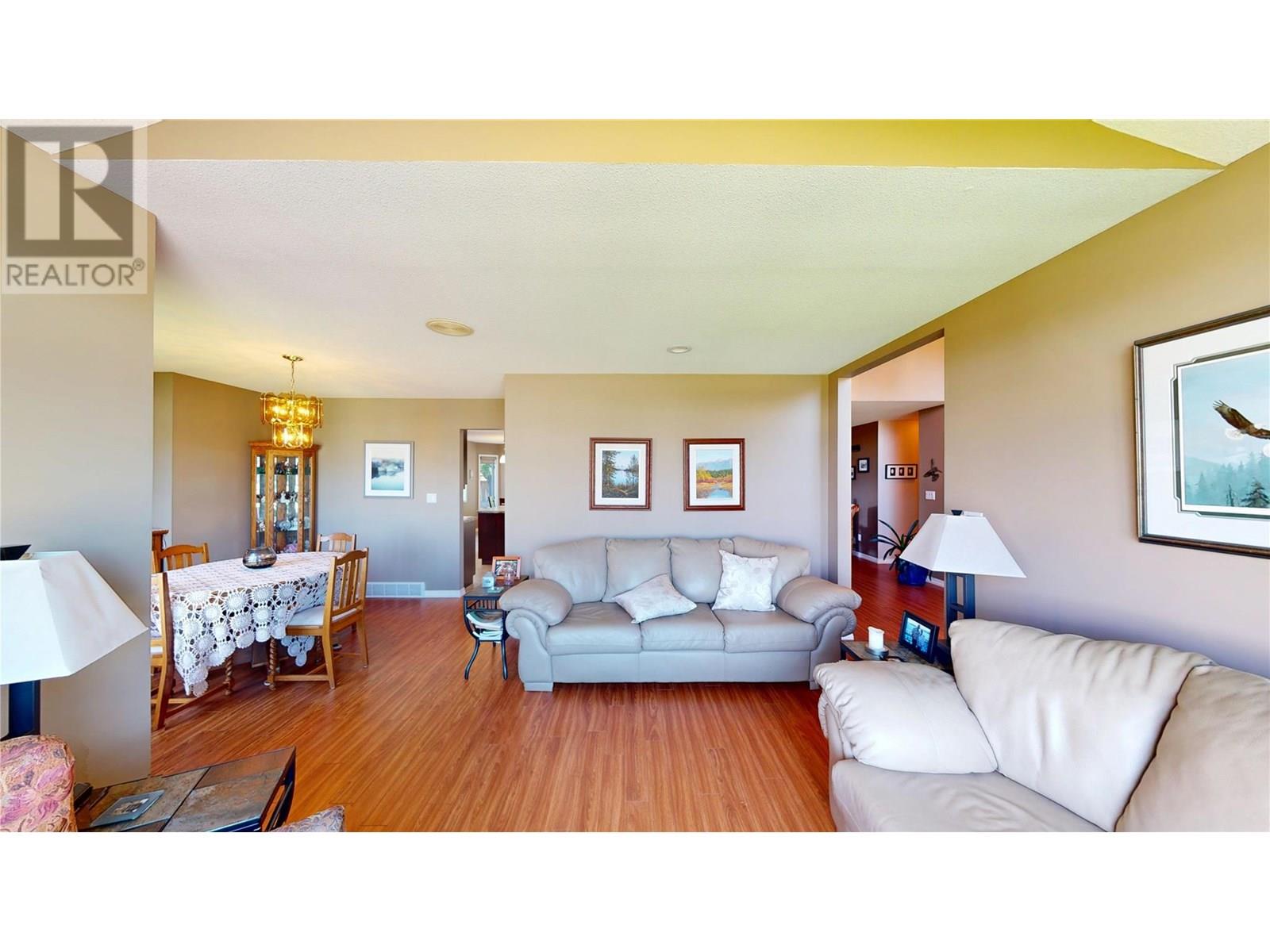 1629 Staple Crescent, Cranbrook
