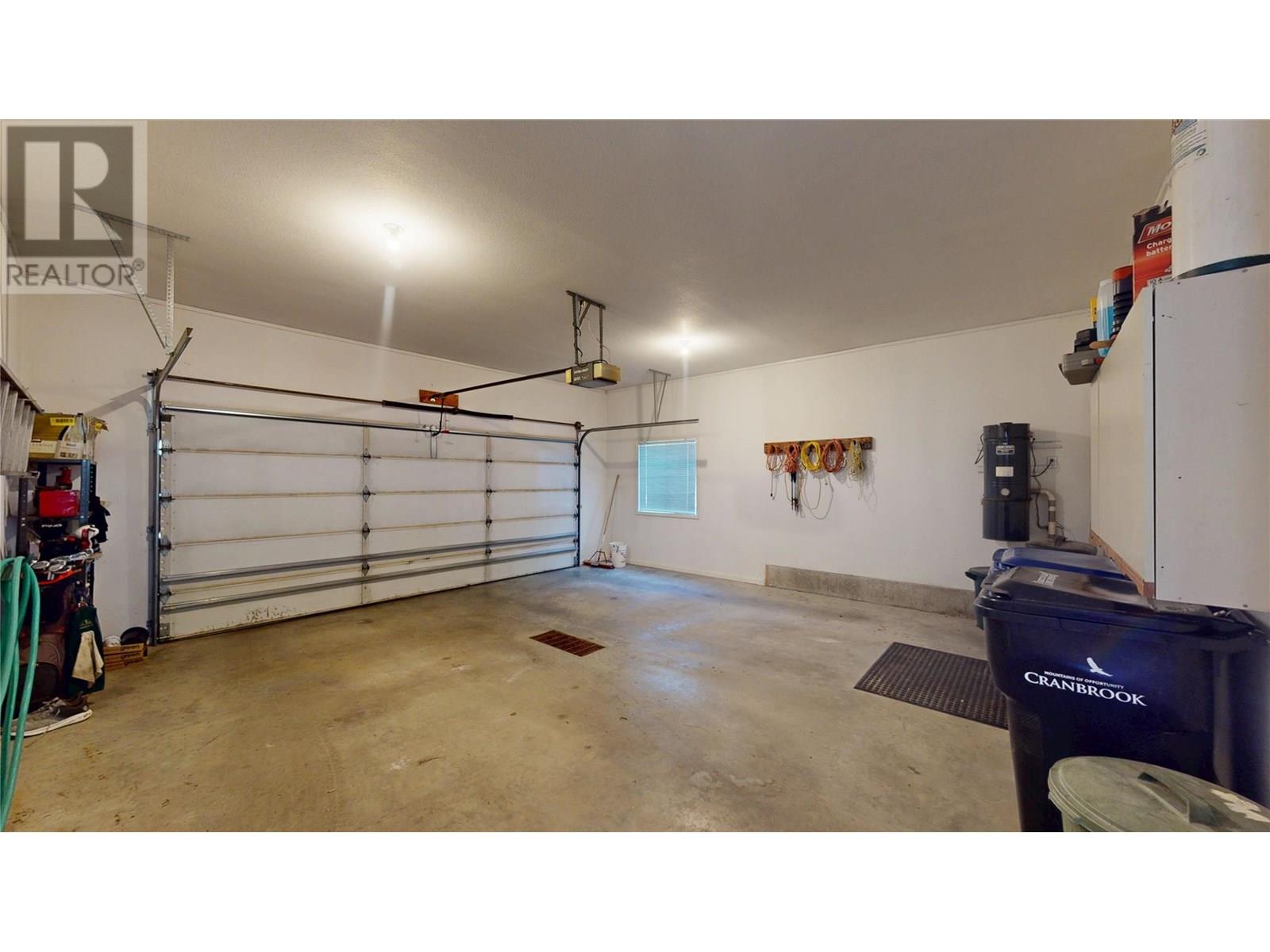 1629 Staple Crescent, Cranbrook