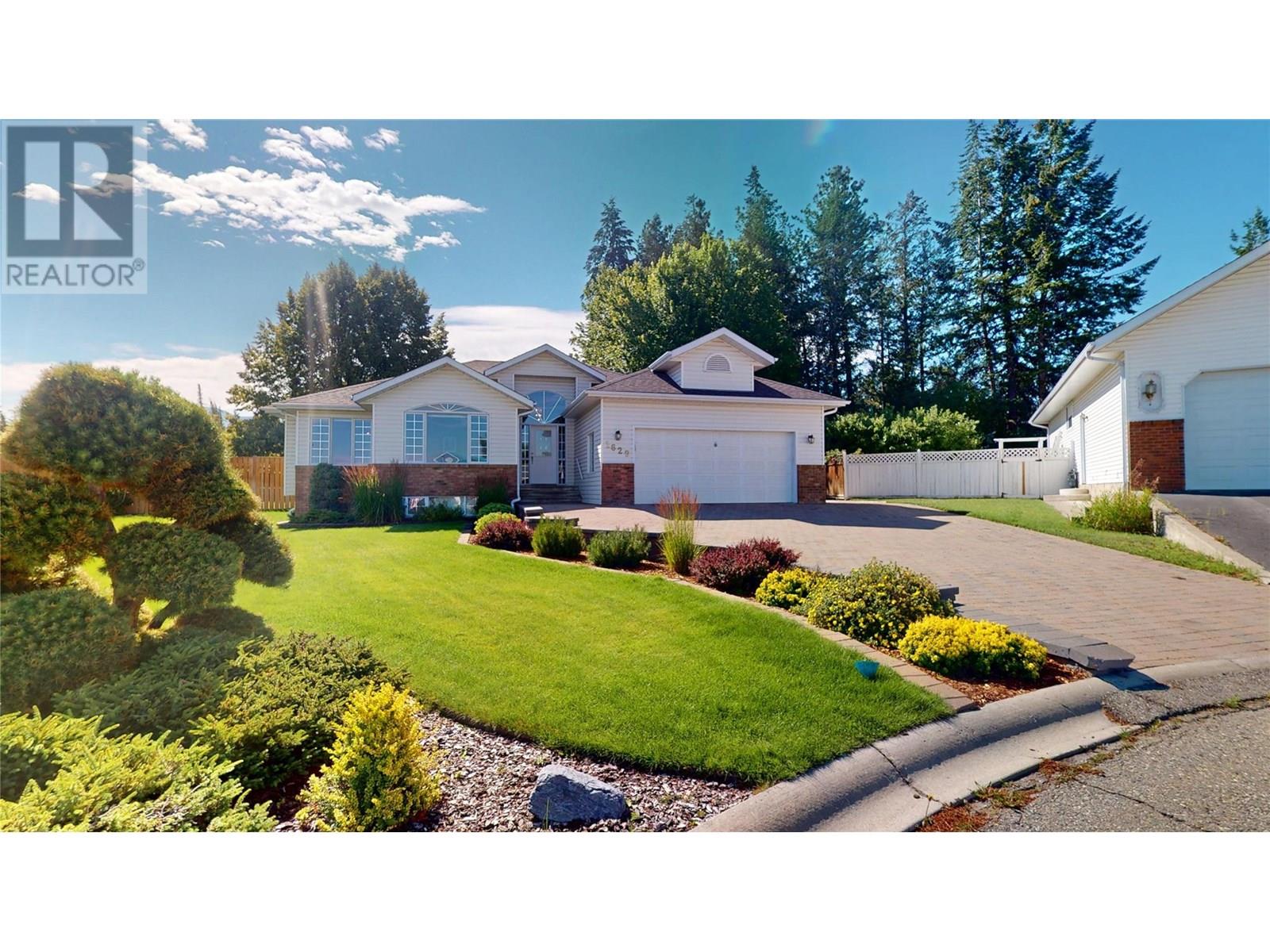 1629 Staple Crescent, Cranbrook