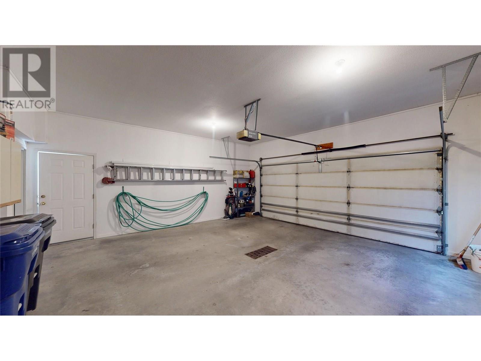 1629 Staple Crescent, Cranbrook