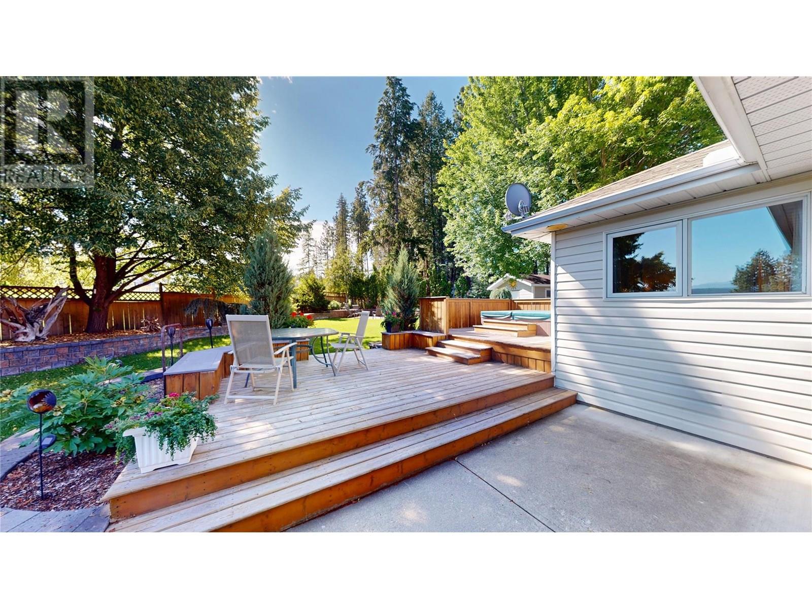 1629 Staple Crescent, Cranbrook