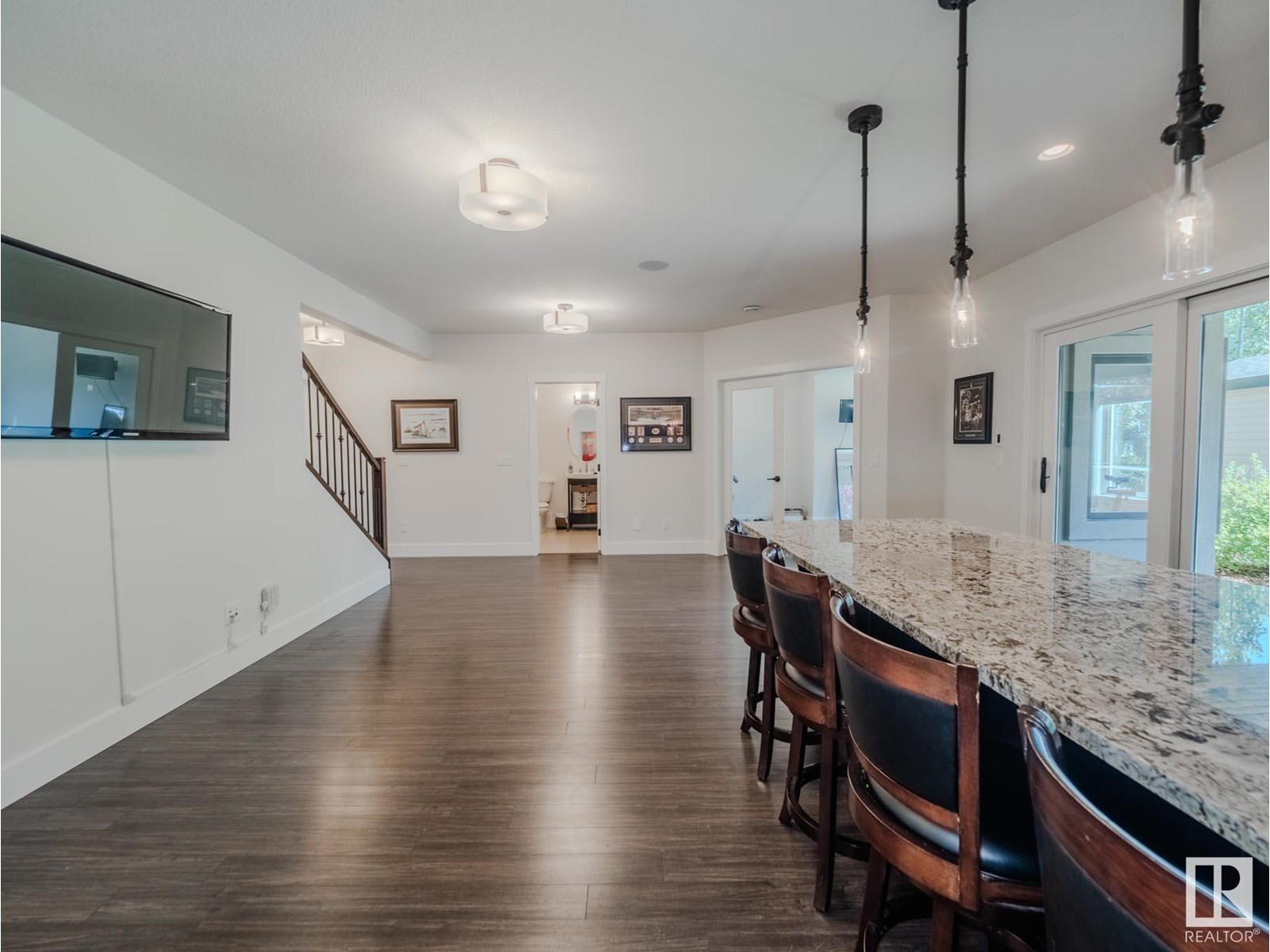 Photo 61 of 4101 49 Av, Beaumont AB