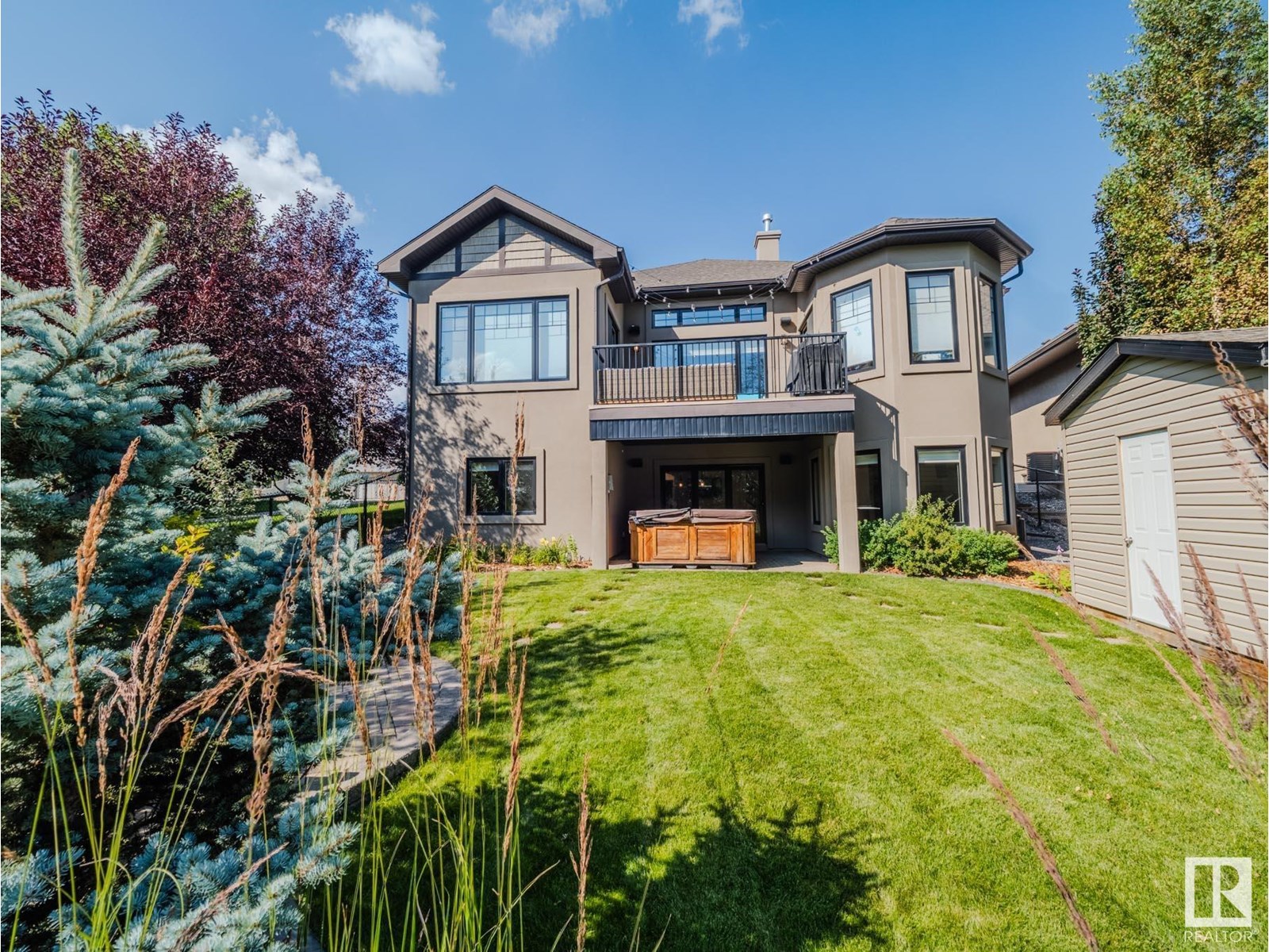 Photo 4 of 4101 49 Av, Beaumont AB