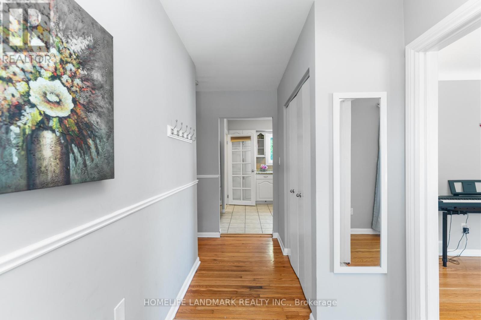 Photo 9 of 55 Cliff Crescent, Kingston ON