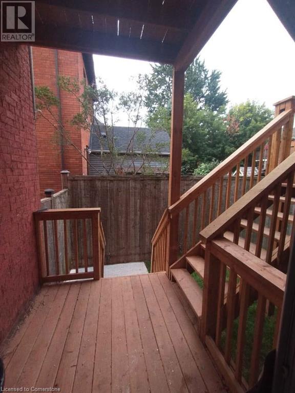 Photo 4 of 102 Grant Avenue, Hamilton ON