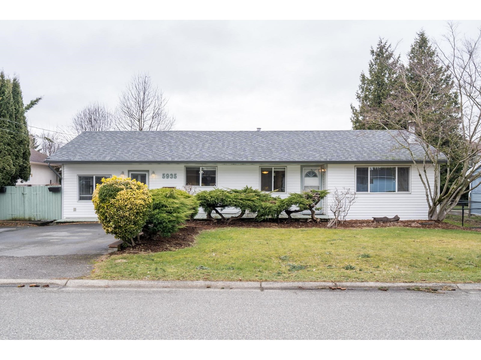 Photo 8 of 5935 Carter Road Sardis South, Chilliwack BC