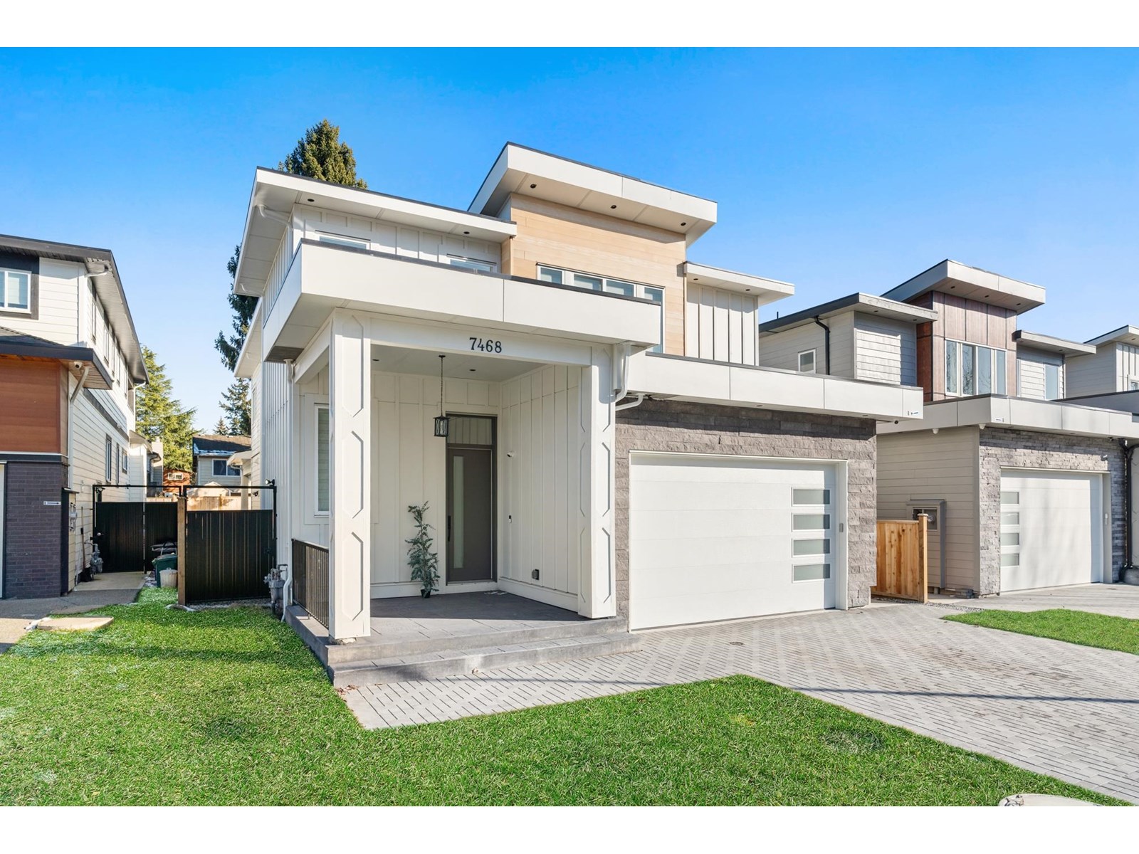 Photo 1 of 7464 115 Street, Delta BC
