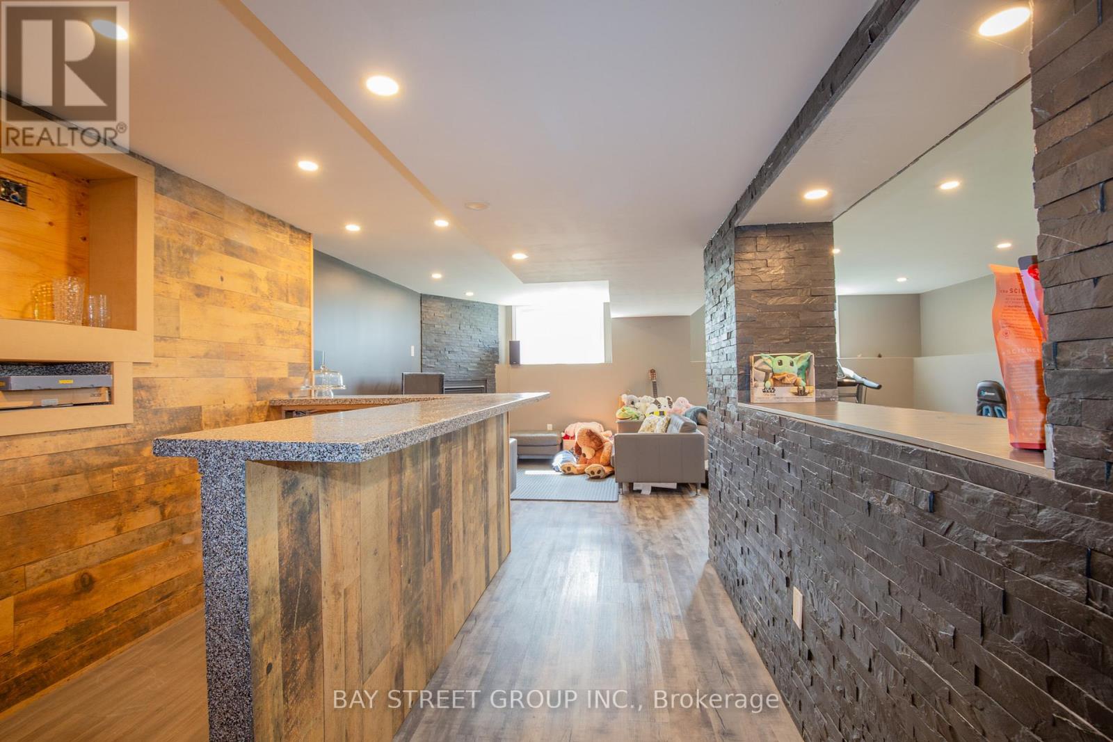 Photo 19 of 800 Rockaway Road, Georgina ON
