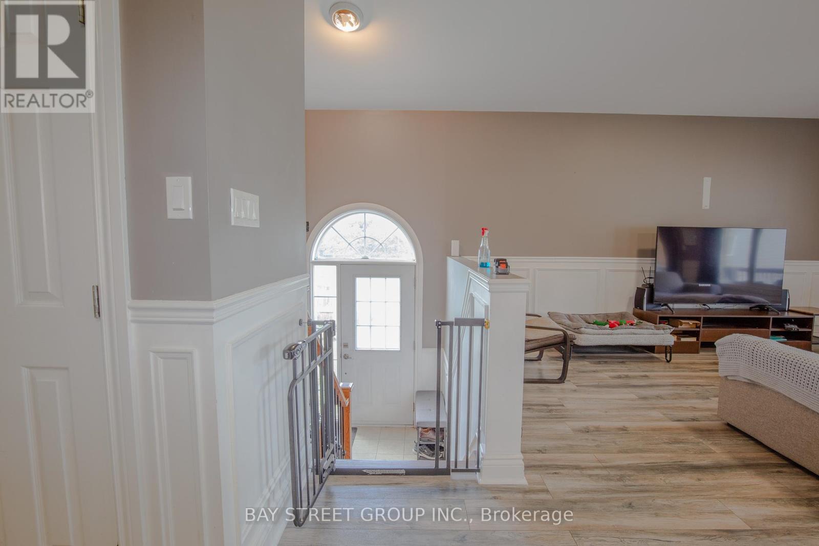 Photo 13 of 800 Rockaway Road, Georgina ON
